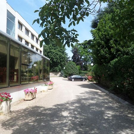 Promotel Saint-Jean-de-Braye Exterior foto