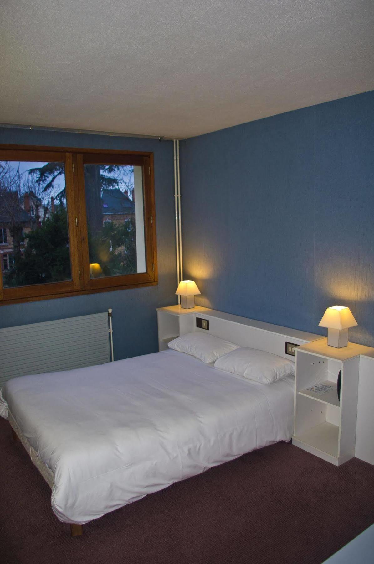 Promotel Saint-Jean-de-Braye Exterior foto