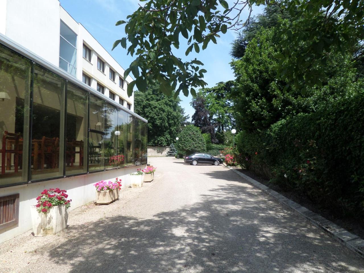 Promotel Saint-Jean-de-Braye Exterior foto