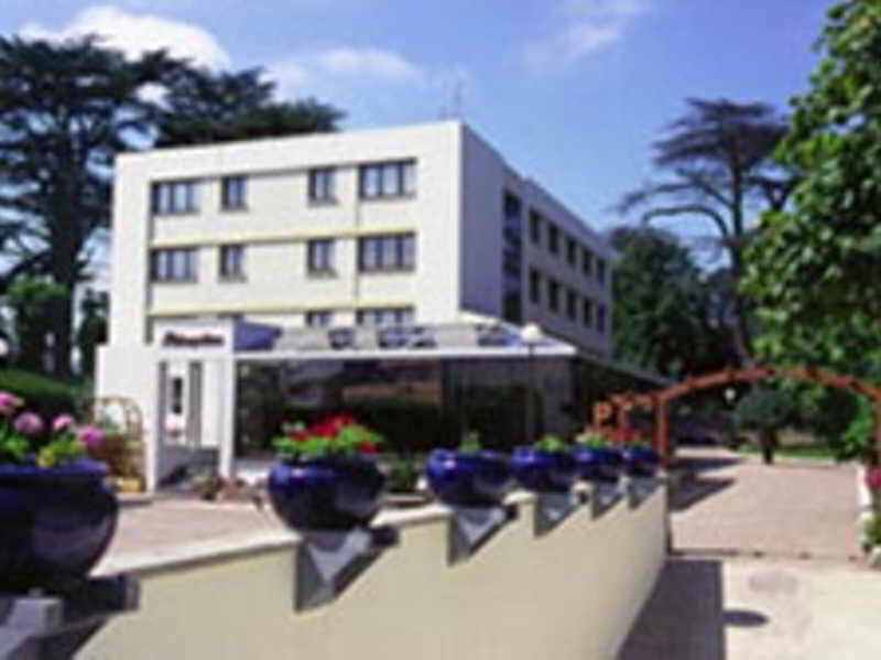Promotel Saint-Jean-de-Braye Exterior foto